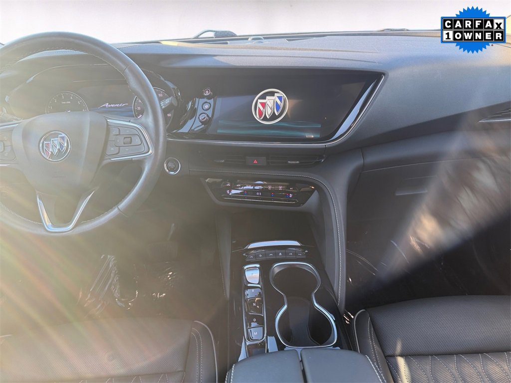 Used 2022 Buick Envision Avenir w/ Technology Package II image 10