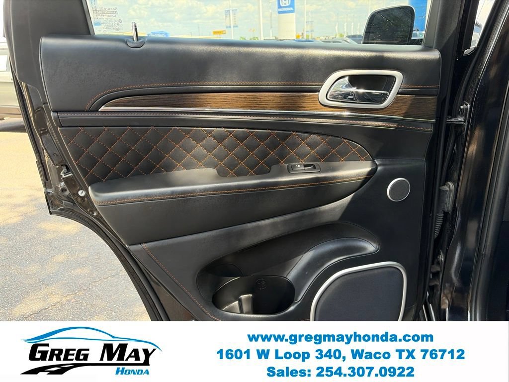 Used 2019 Jeep Grand Cherokee Summit AWD/4WD image 19
