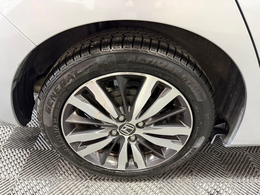 Used 2016 Honda Fit EX image 19
