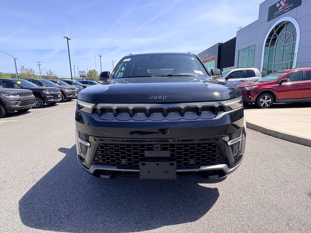 New 2026 Jeep Grand Wagoneer Limited AWD/4WD image 14