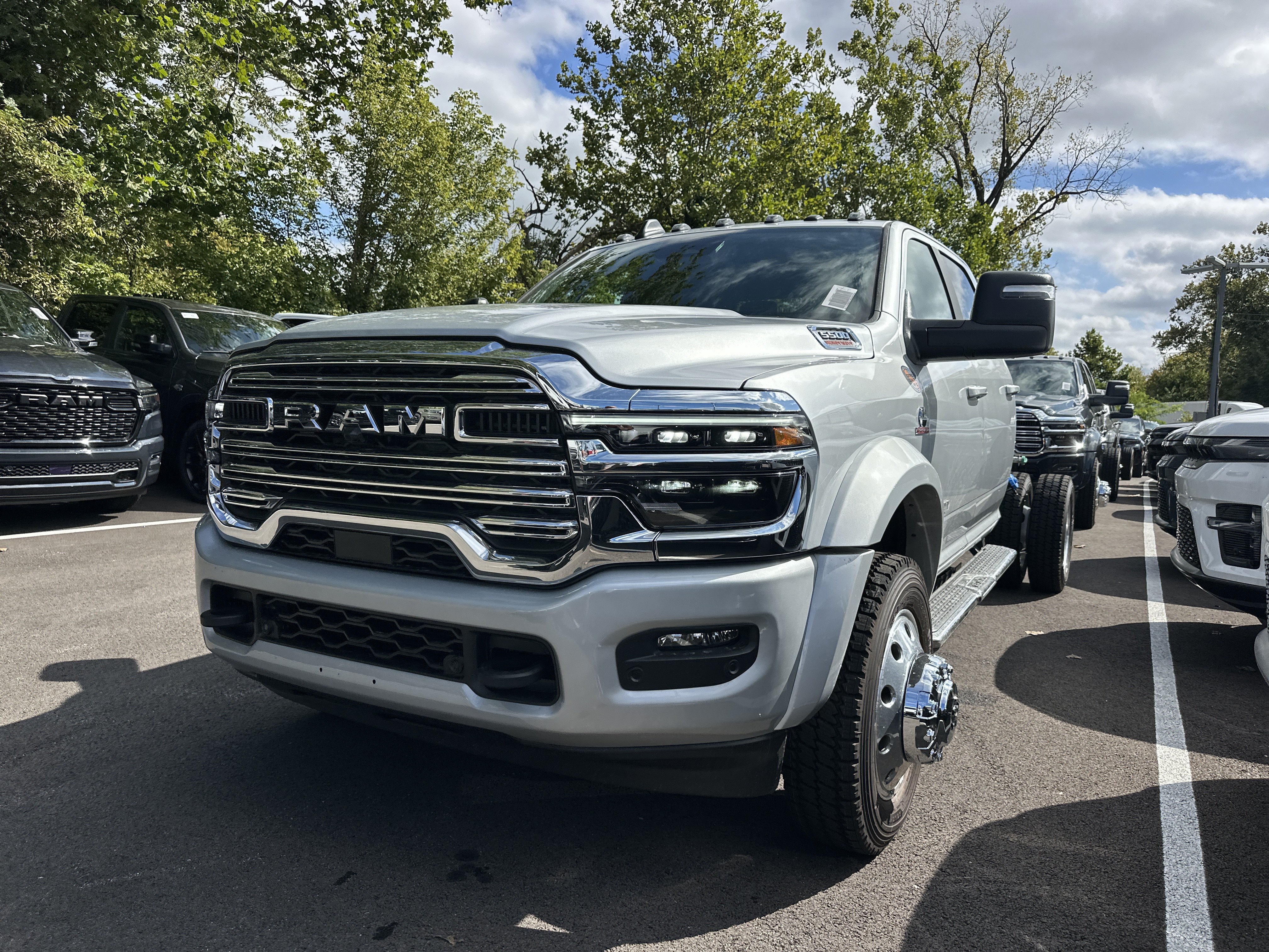 New 2027 RAM 5500 4x4 Crew Cab w/ Laramie Trim Package image 25
