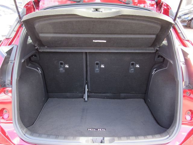 Certified 2024 Nissan Kicks SR w/ SR Premium Package FWD image 5