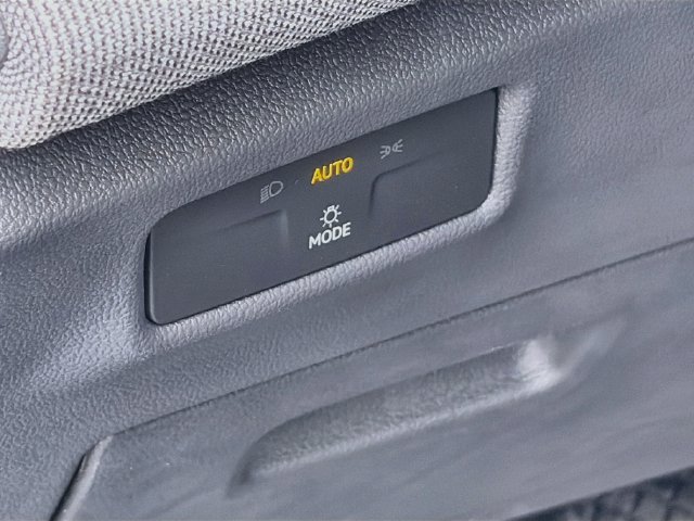 New 2026 Volkswagen Tiguan S AWD/4WD image 10