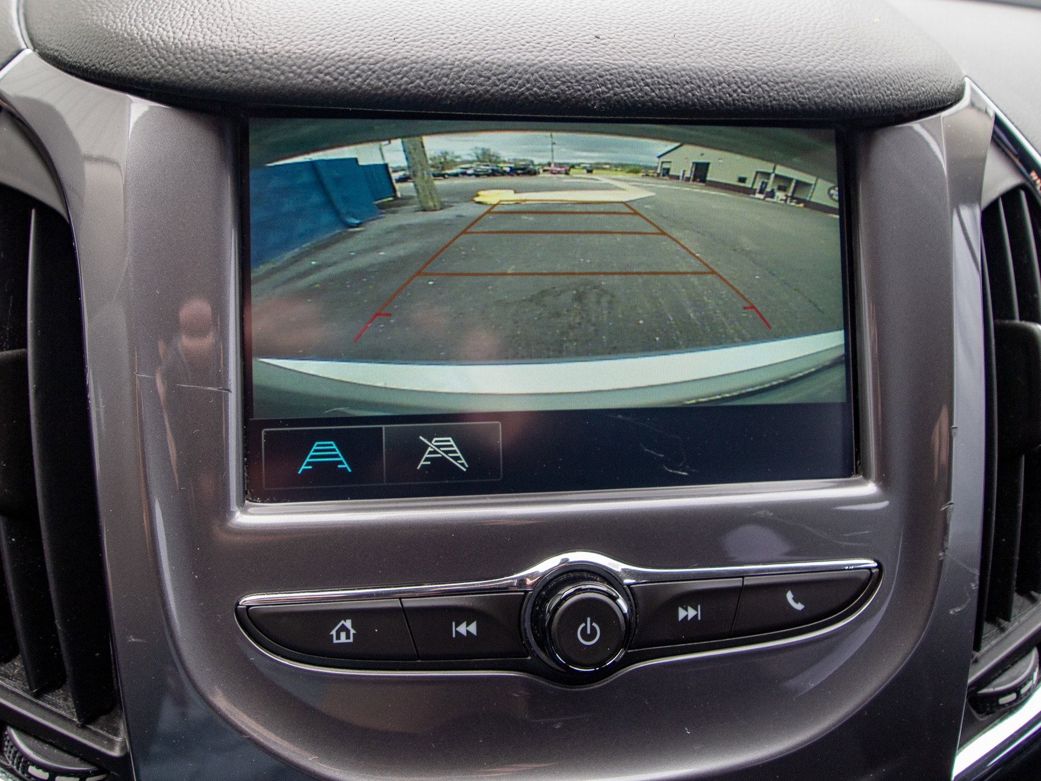 Used 2018 Chevrolet Cruze LT image 17