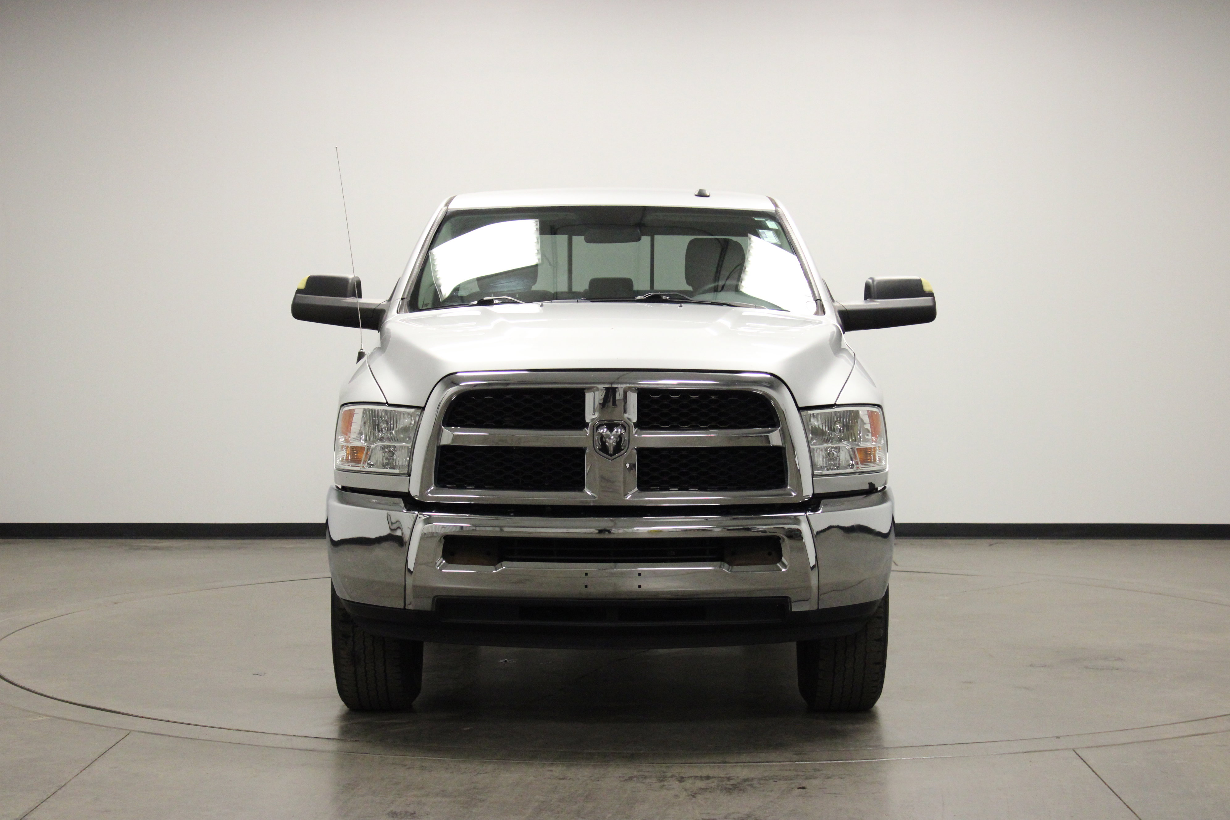 Used 2018 RAM 2500 SLT image 3