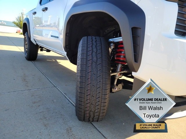 New 2025 Toyota Tacoma TRD Off-Road image 19