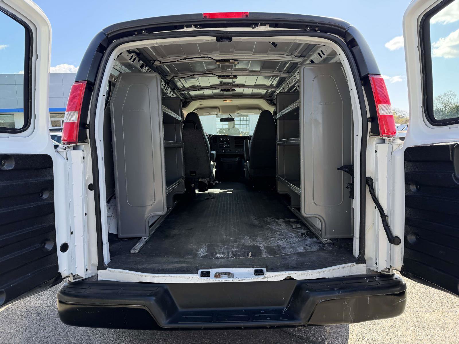 Used 2019 Chevrolet Express 2500 w/ Driver Convenience Package RWD image 8