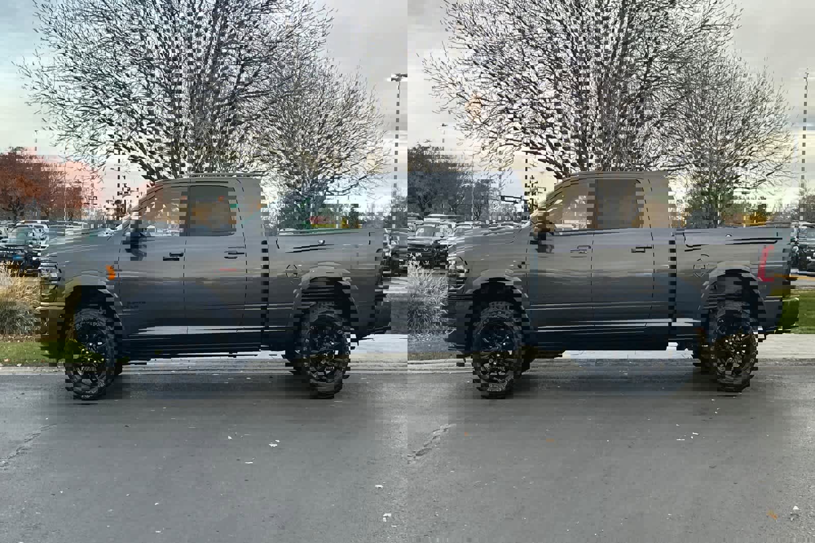 Used 2024 RAM 2500 Limited image 5