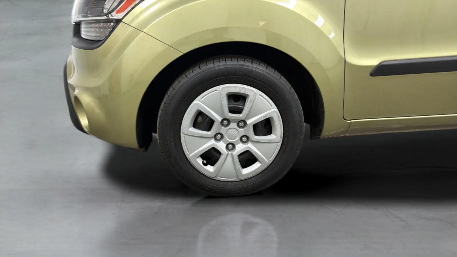 Used 2012 Kia Soul FWD image 26