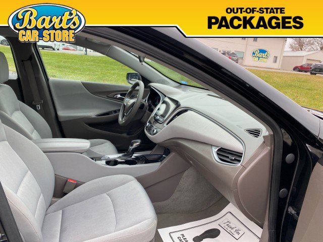 Used 2025 Chevrolet Malibu LT image 13