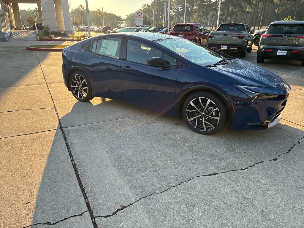 New 2026 Toyota Prius Plug-In Hybrid image 9