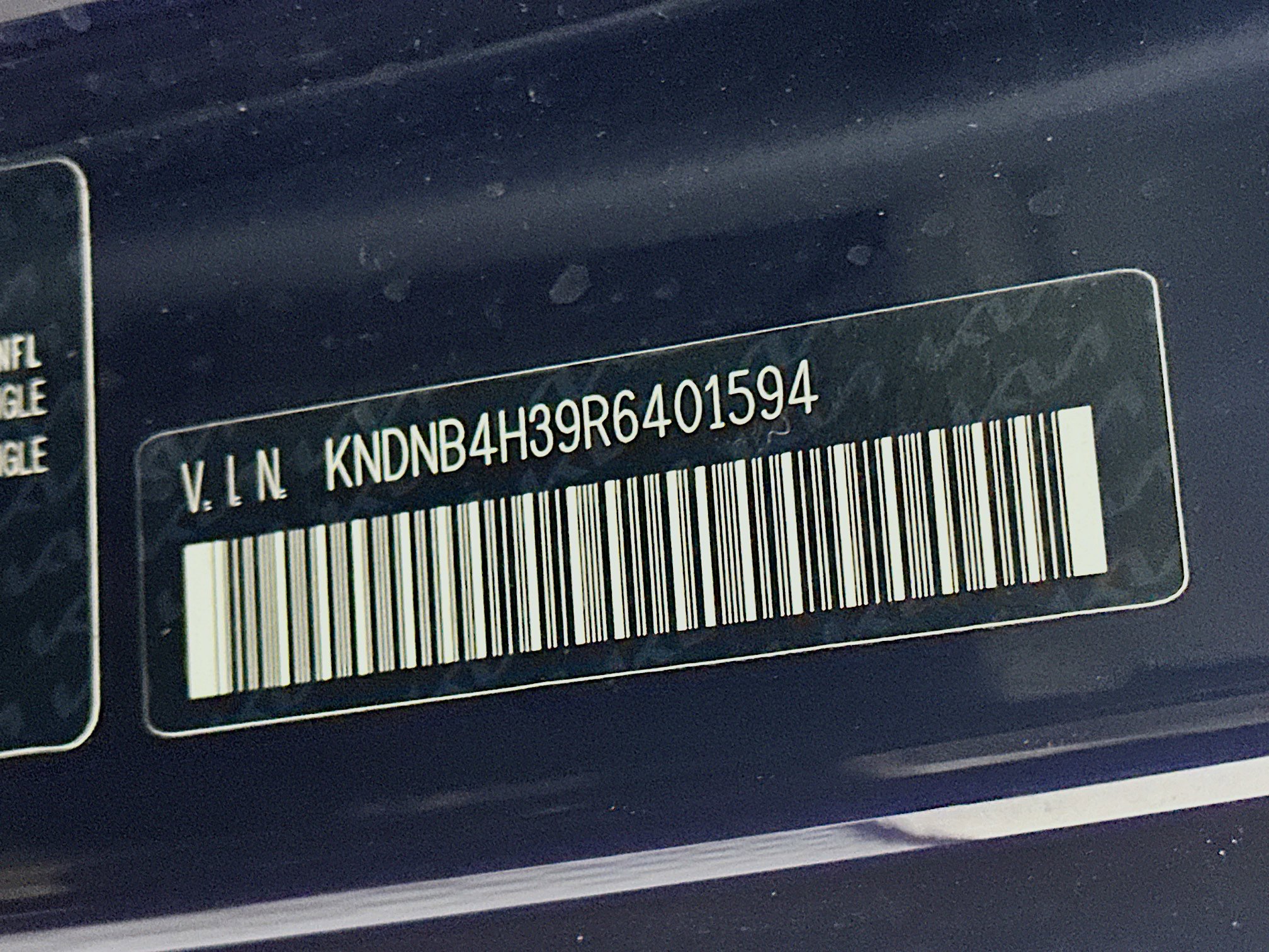 Used 2024 Kia Carnival LX image 12