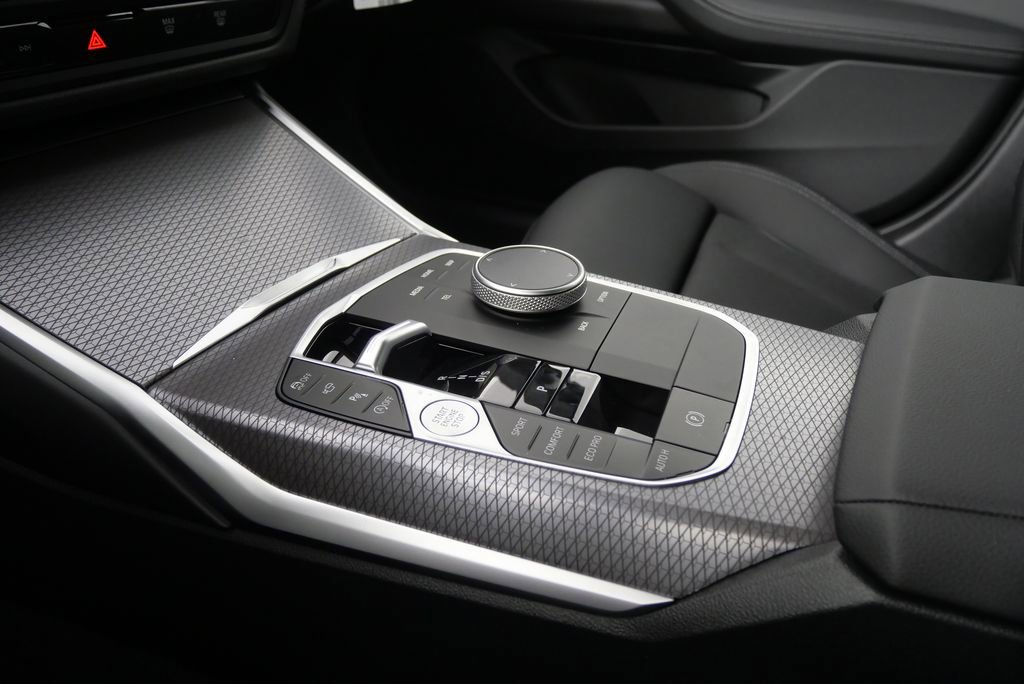 Used 2025 BMW 430i w/ Parking Assistance Package image 24