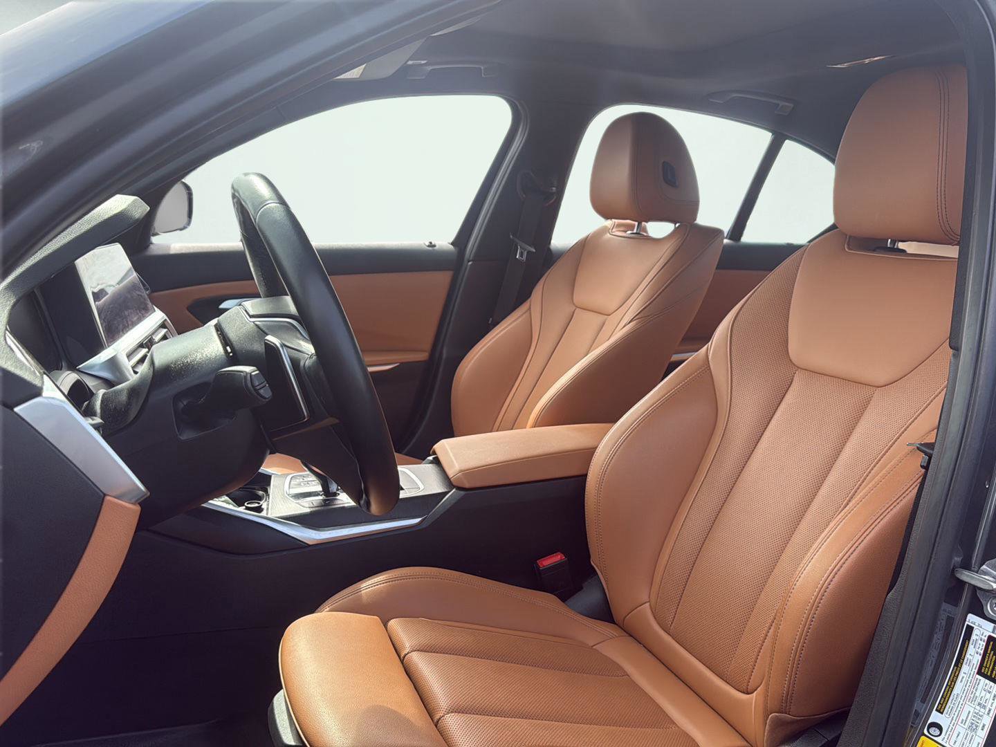 Used 2022 BMW 330e w/ Driving Assistance Package image 17