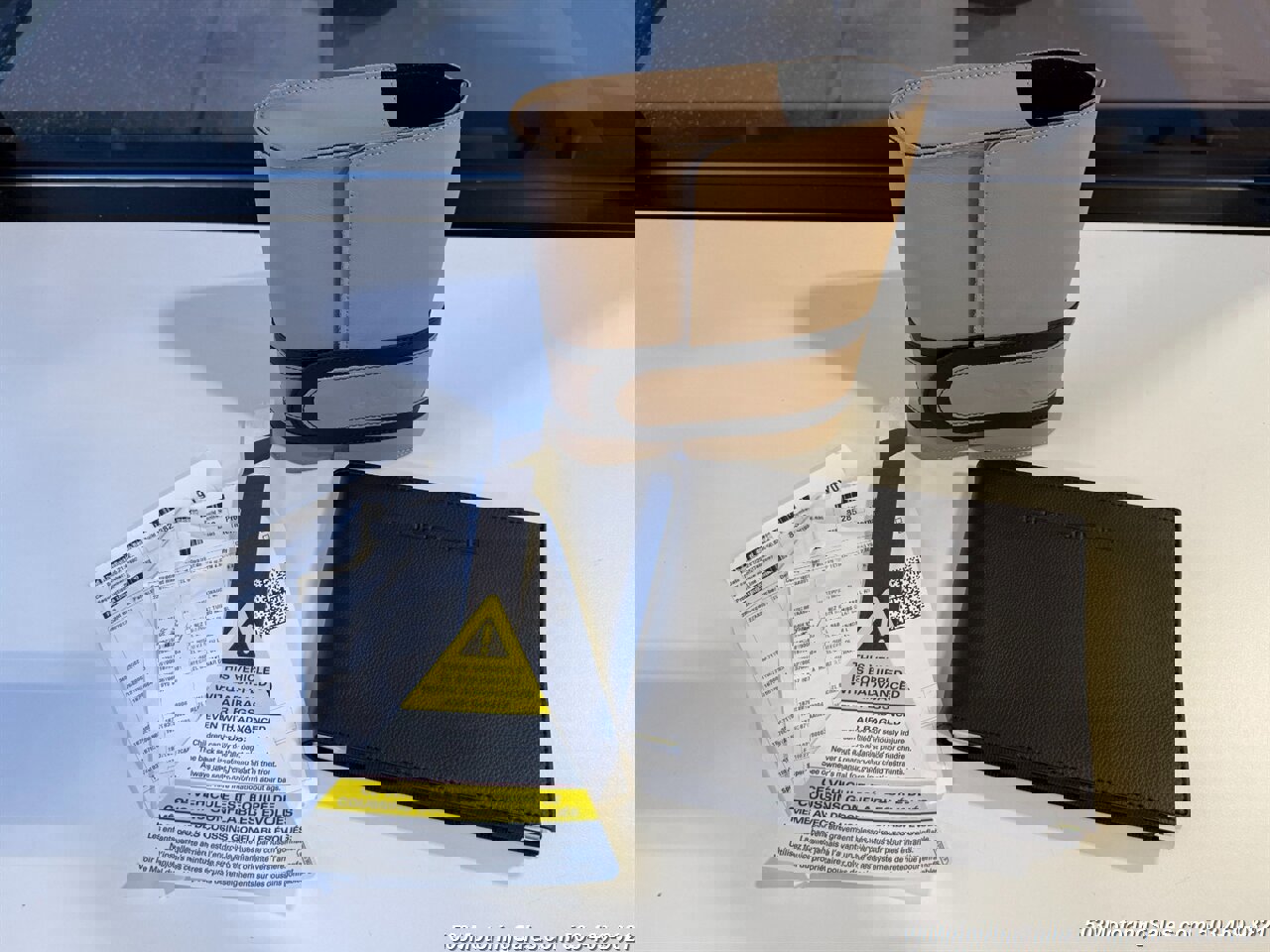 Used 2024 Porsche Cayenne Turbo AWD/4WD image 16