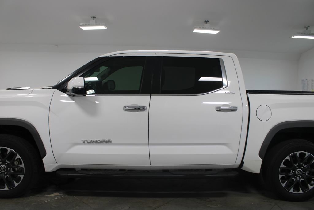 Used 2024 Toyota Tundra Limited AWD/4WD image 6