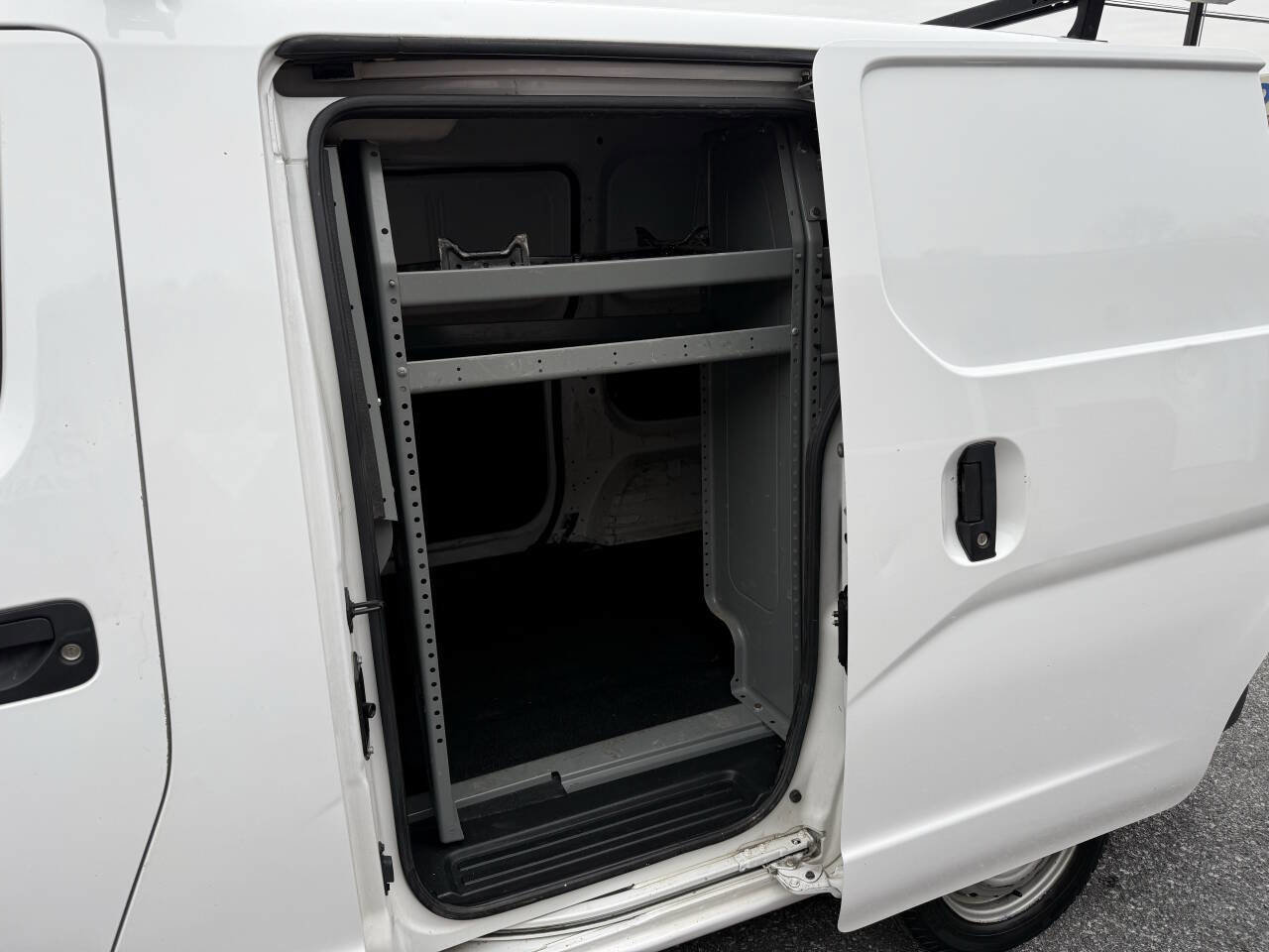 Used 2019 Nissan NV200 S image 12