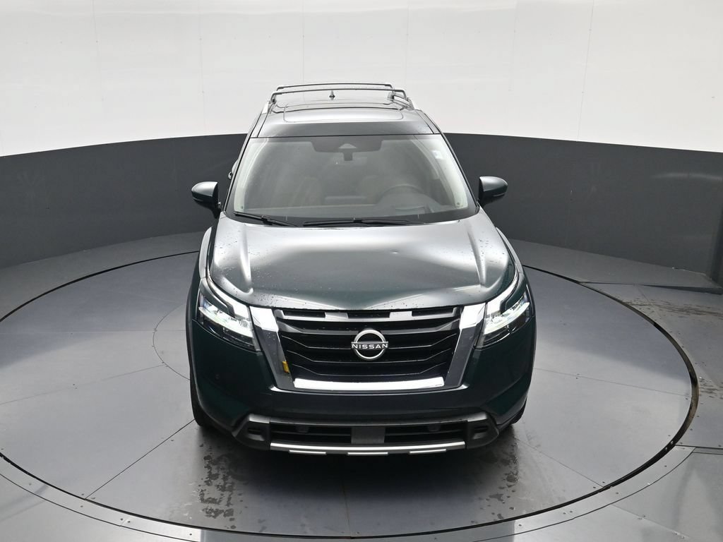 Used 2024 Nissan Pathfinder Platinum w/ Cargo Package FWD image 29