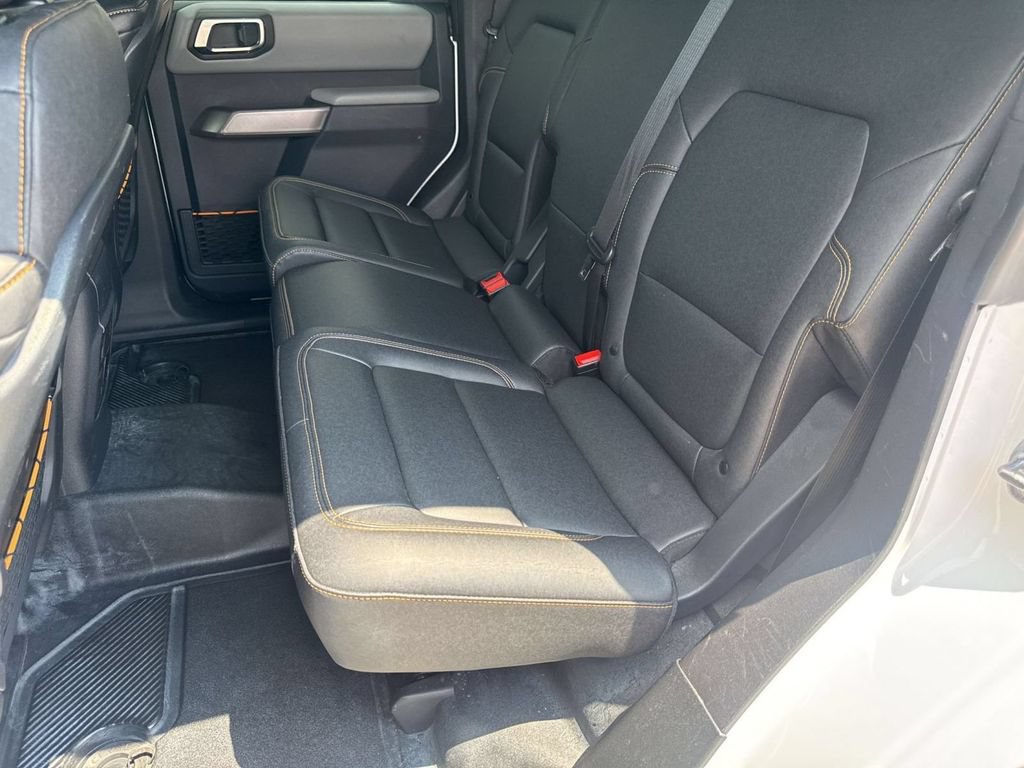 Used 2023 Ford Bronco Badlands AWD/4WD image 25