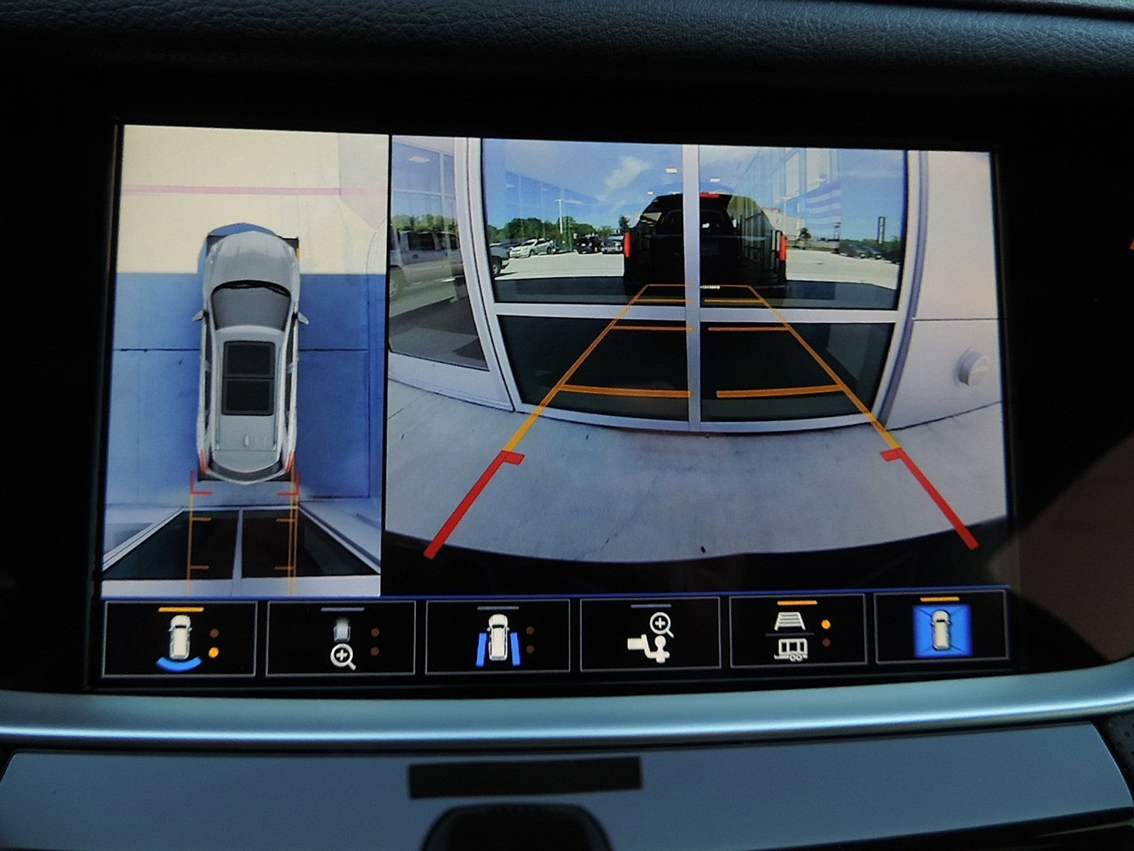 New 2026 Cadillac XT5 Premium Luxury w/ Driver Assist Package FWD image 28