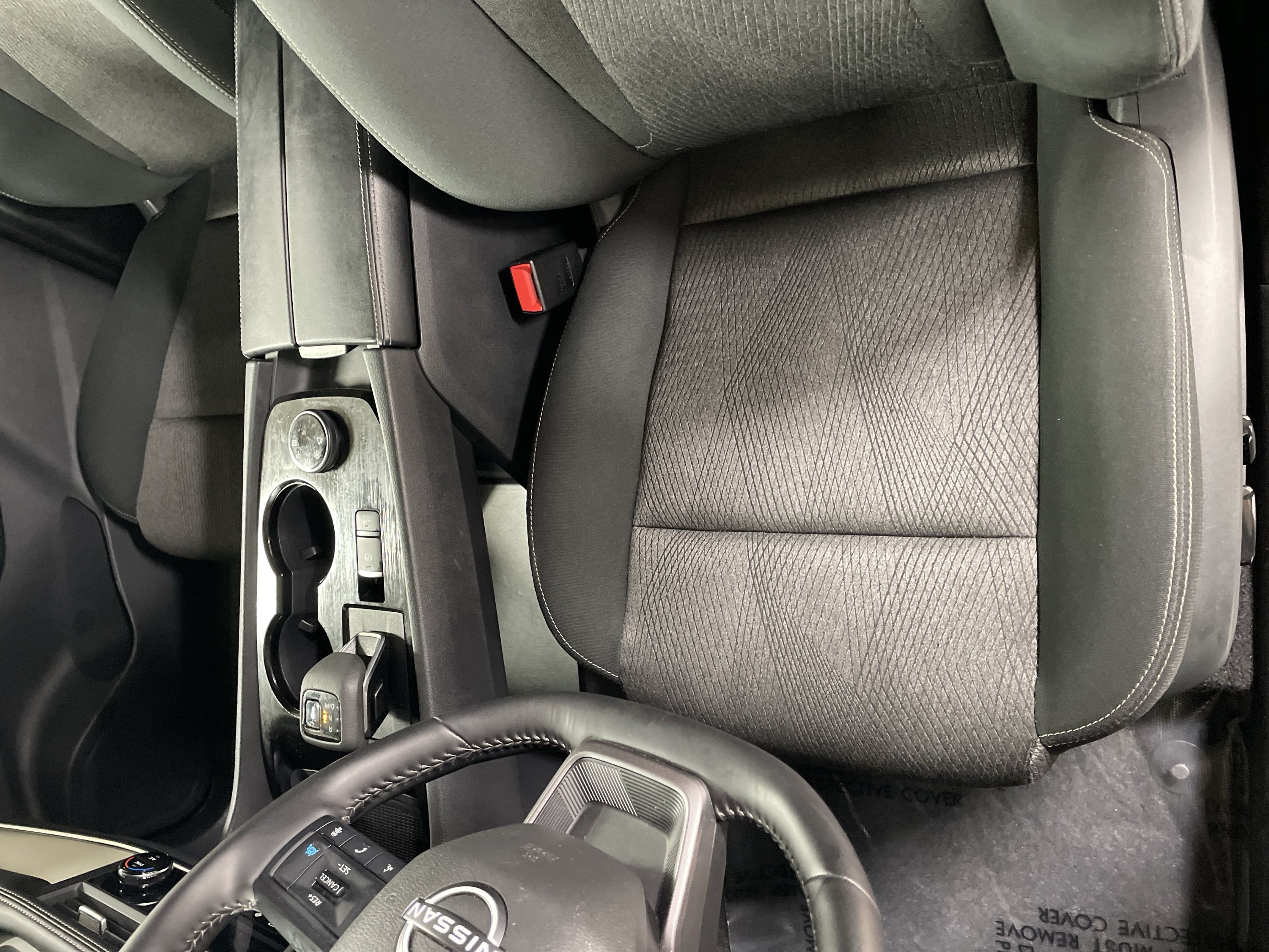 Used 2026 Nissan Rogue SV AWD/4WD image 14
