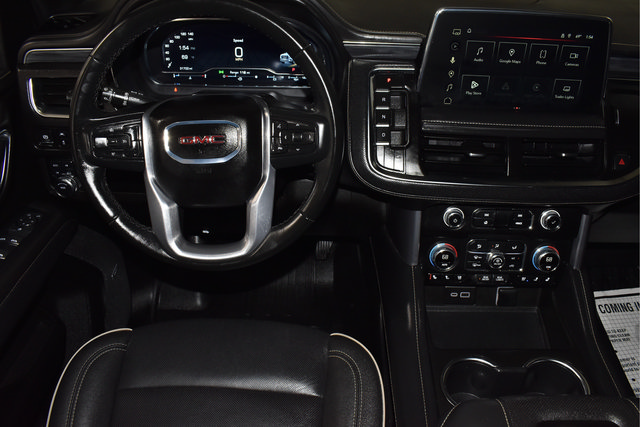 Used 2024 GMC Yukon XL SLT AWD/4WD image 31