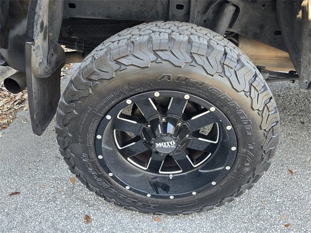 Used 2017 Toyota Tacoma TRD Sport image 10