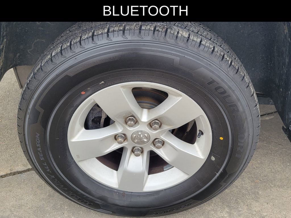 Used 2021 RAM 1500 Classic SLT image 5