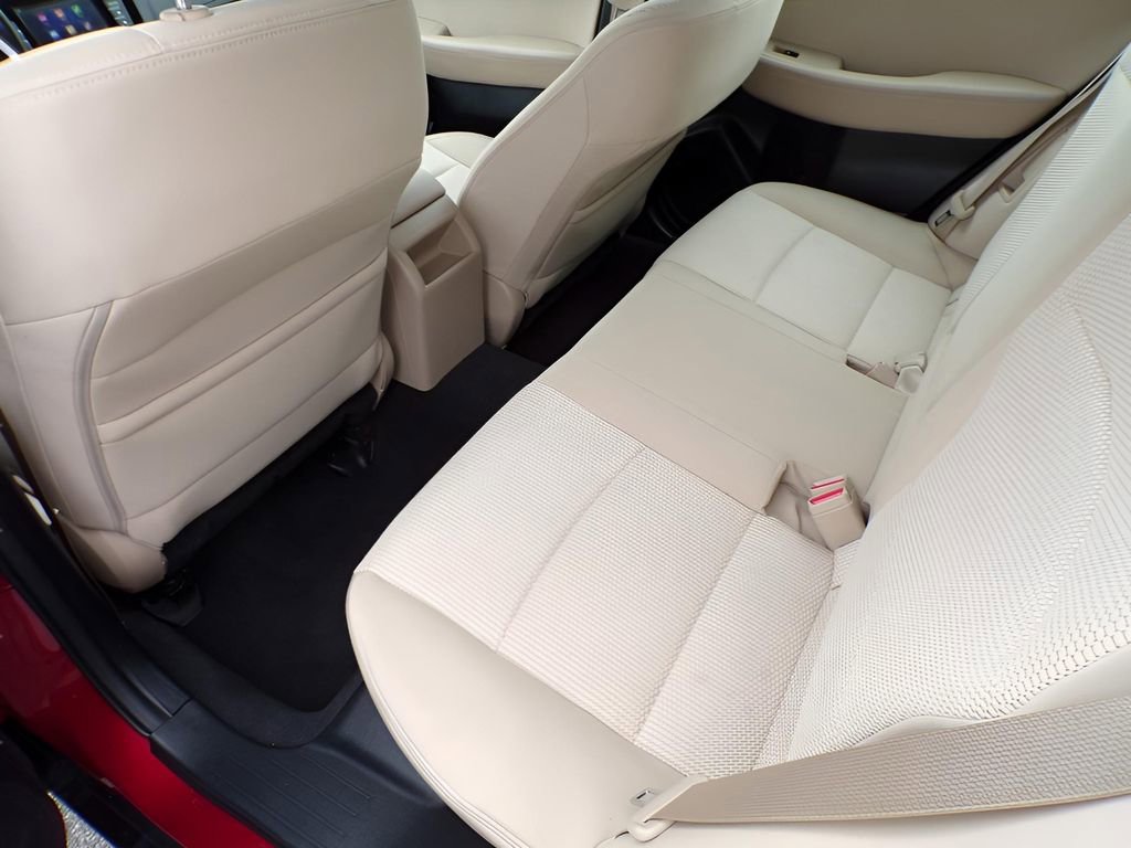 Used 2018 Subaru Outback 2.5i image 14