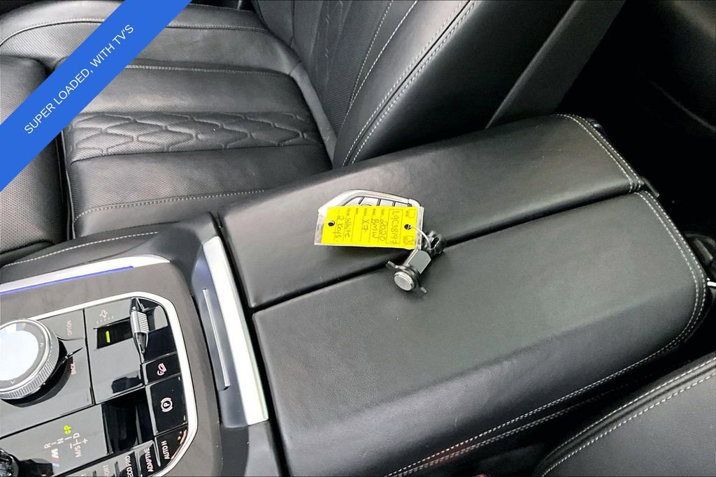 Used 2020 BMW X7 M50i image 14