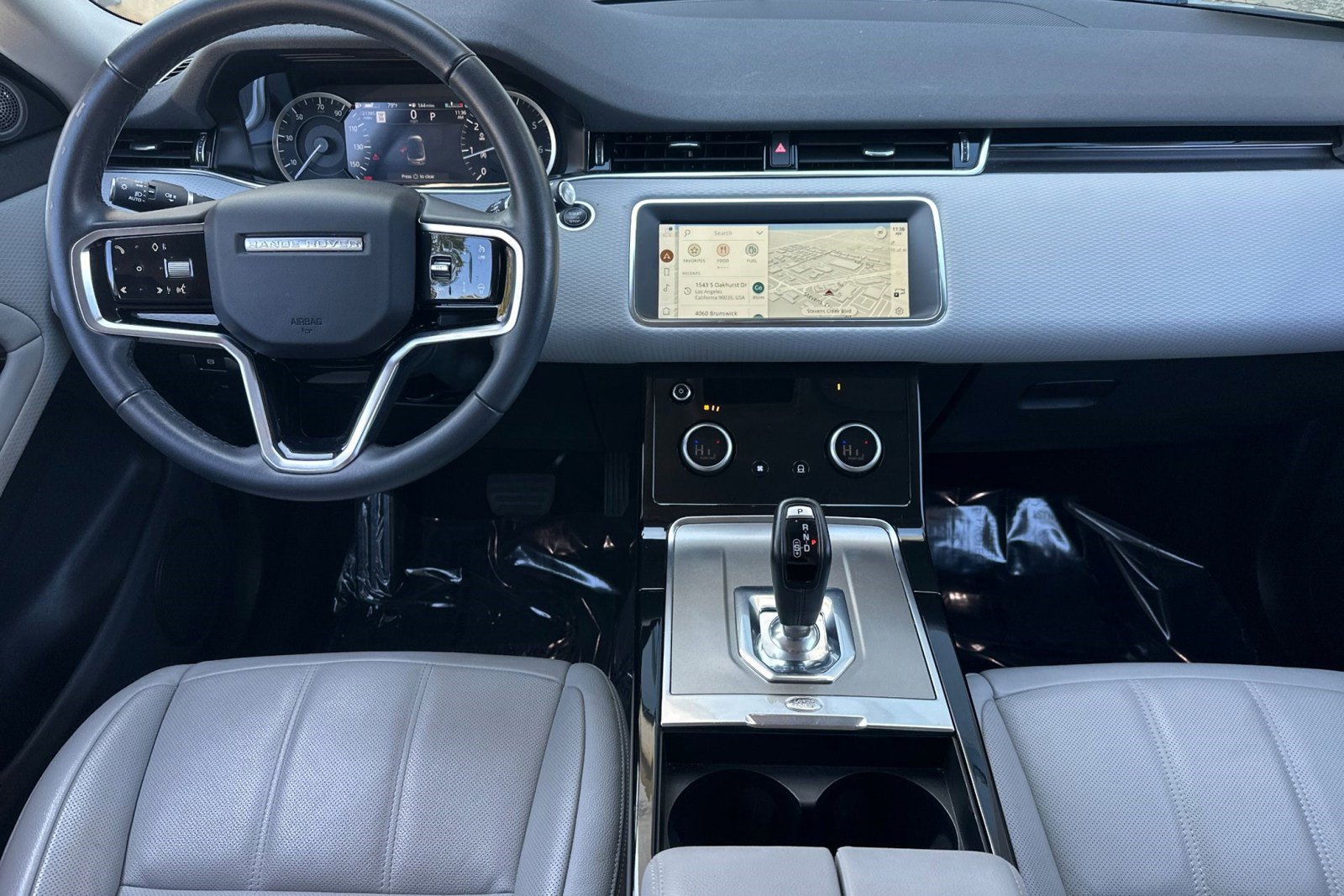 Used 2023 Land Rover Range Rover Evoque S image 27