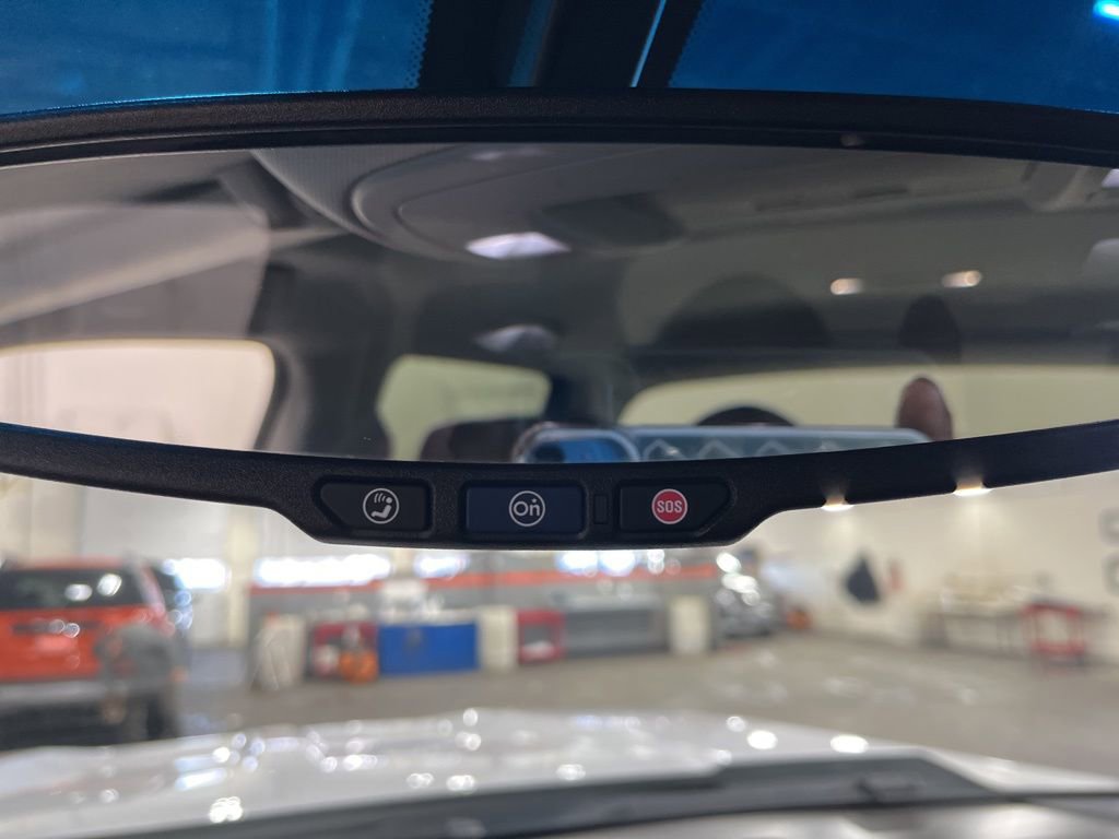 Certified 2018 Chevrolet Silverado 1500 LT w/ All Star Edition image 26