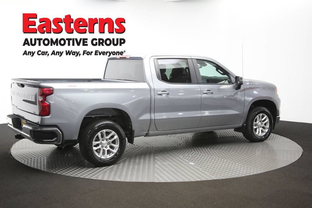 Used 2023 Chevrolet Silverado 1500 LT AWD/4WD image 44