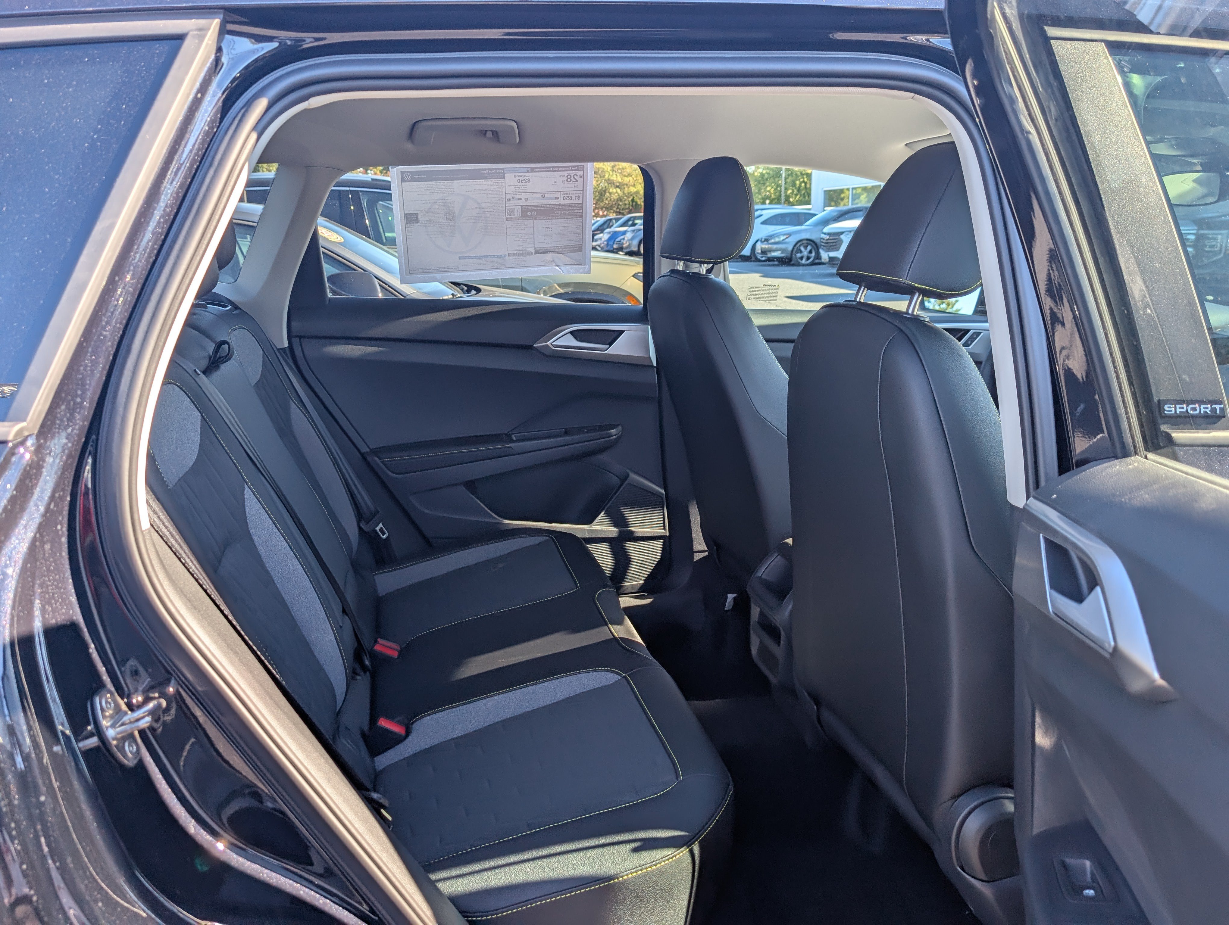New 2027 Volkswagen Taos Sport AWD/4WD image 9