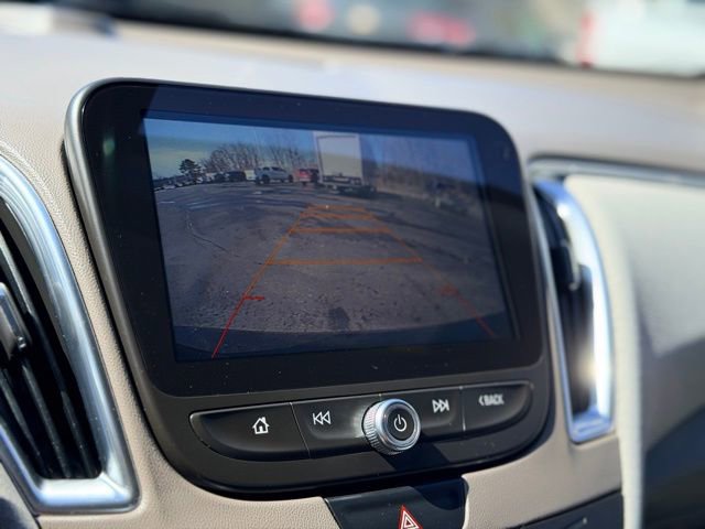 Used 2016 Chevrolet Malibu LT FWD image 13