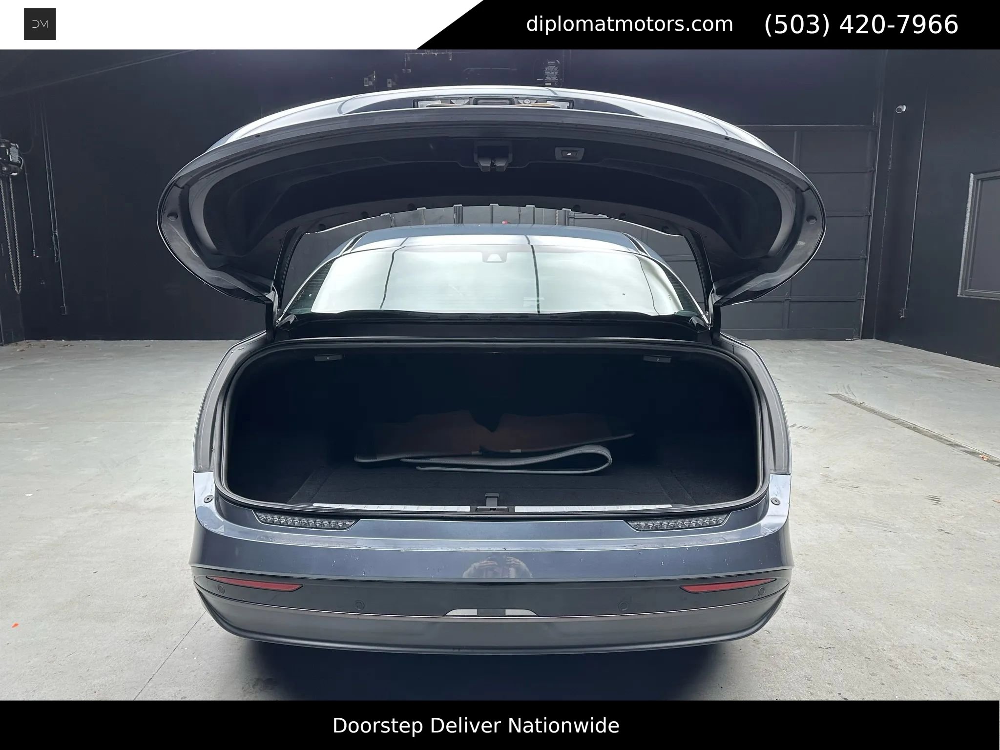 Used 2024 Lucid Air Touring image 37