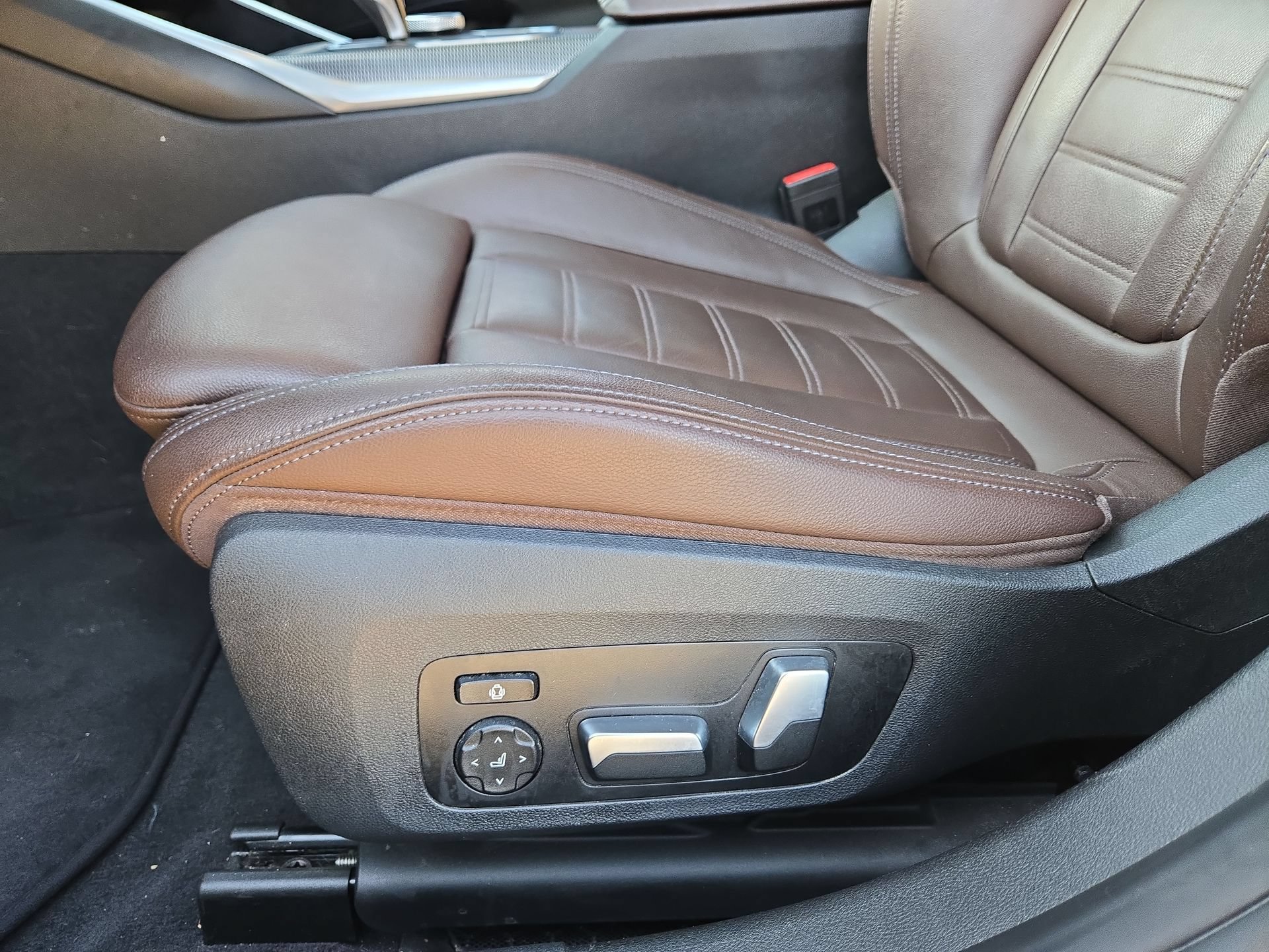 Used 2020 BMW M340i RWD image 17