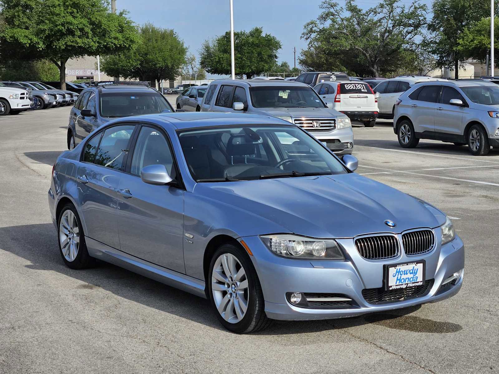 Used 2009 BMW 335i xDrive Sedan image 3