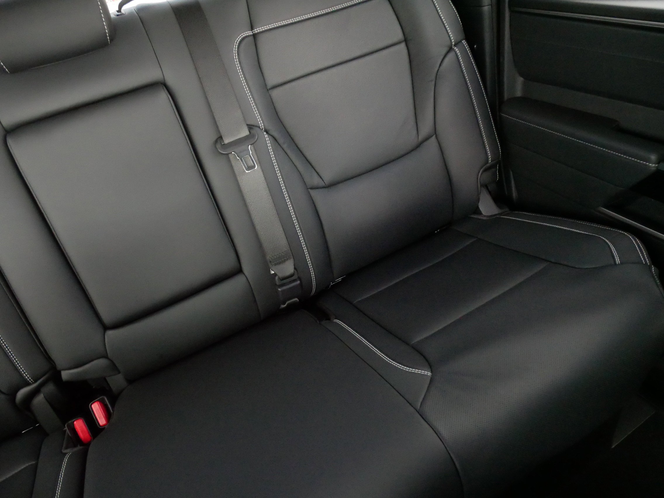 Certified 2026 Toyota Tundra Limited w/ Power Package image 14