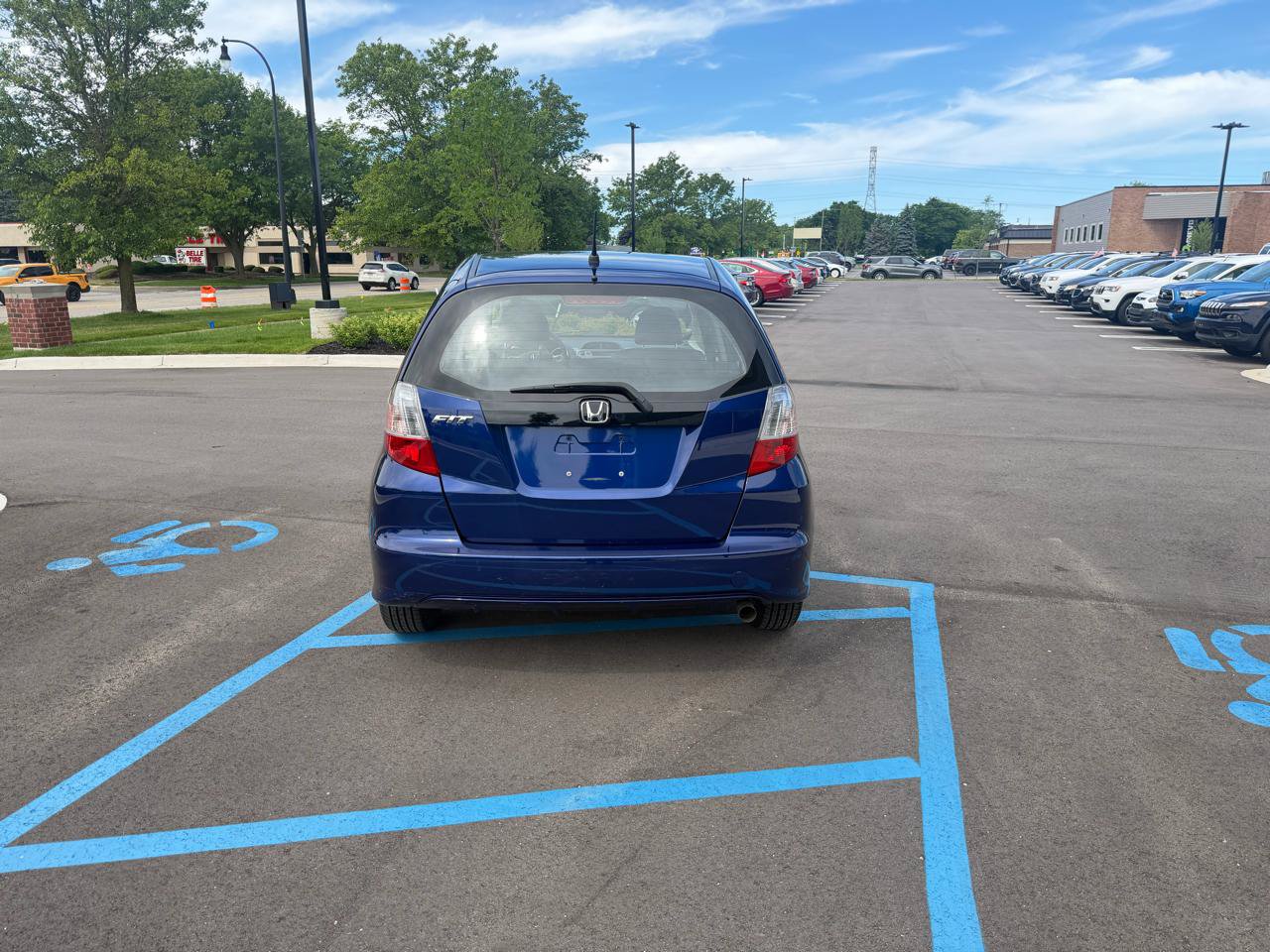 Used 2012 Honda Fit image 6