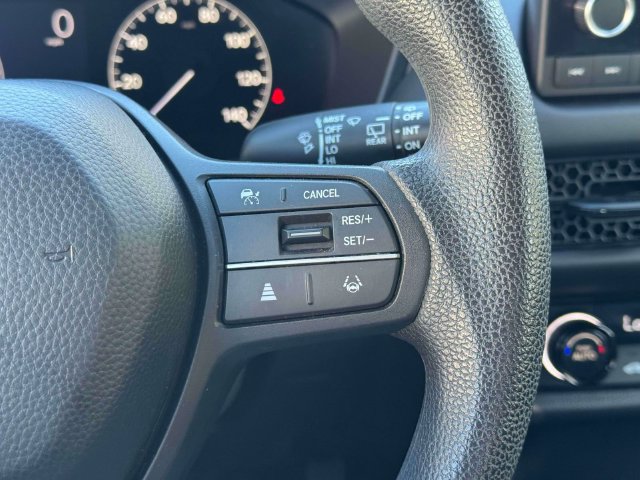 Used 2023 Honda HR-V LX image 26