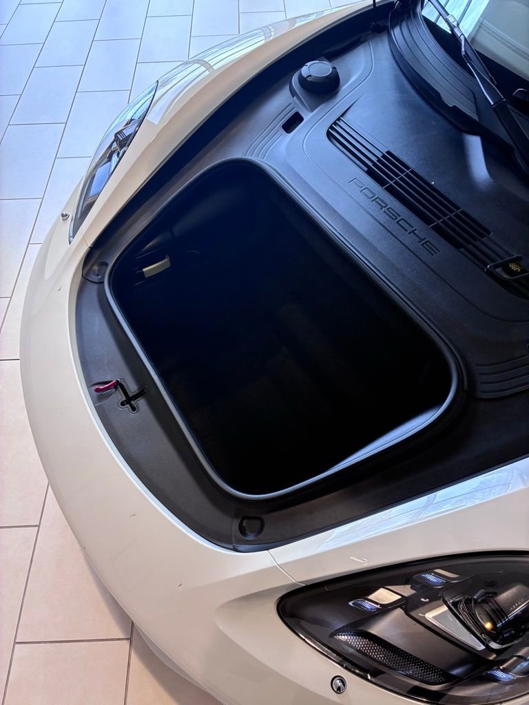 Used 2024 Porsche 718 Cayman S RWD image 16