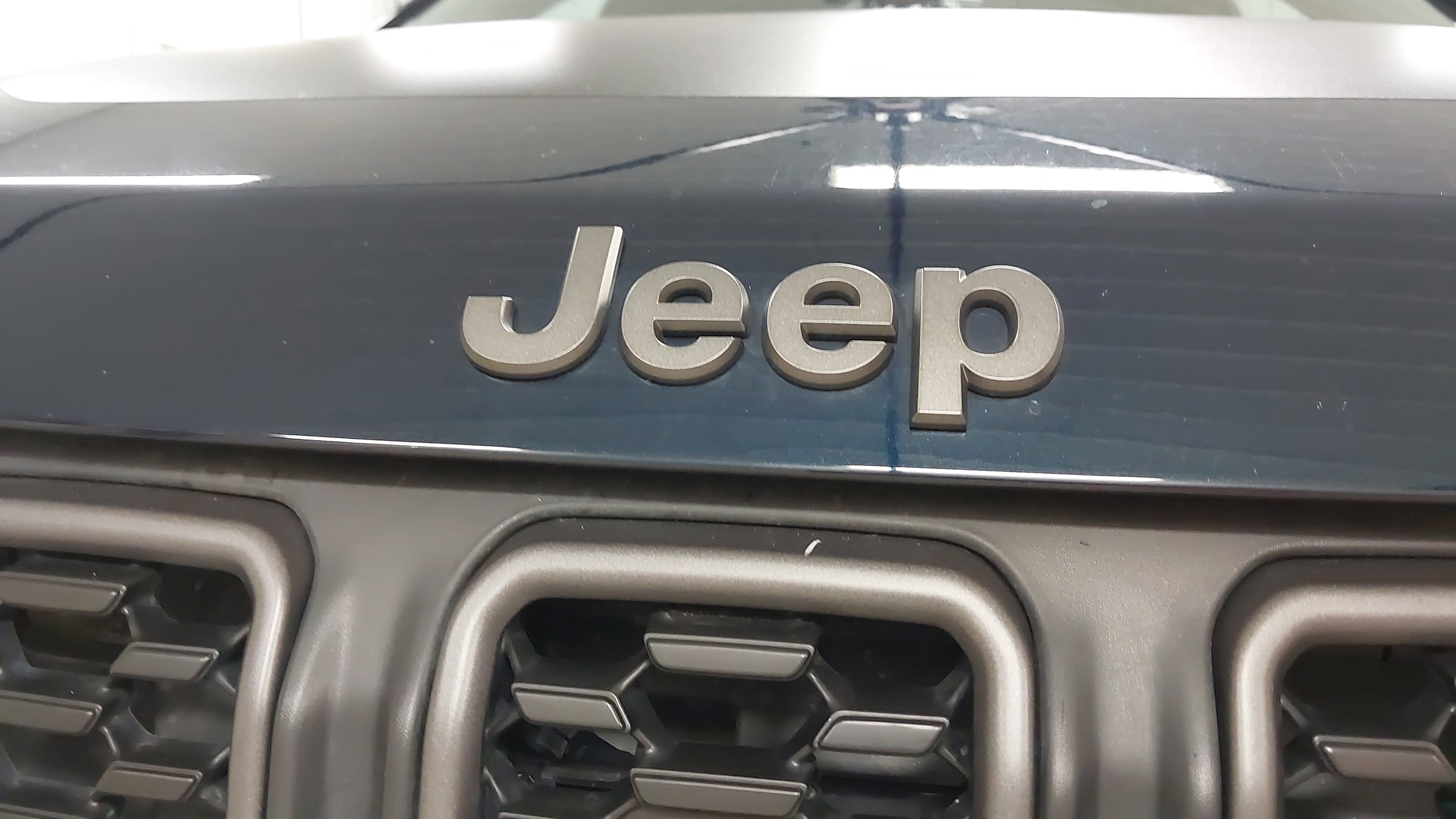 Used 2024 Jeep Compass Trailhawk w/ Trailhawk Elite Group image 31