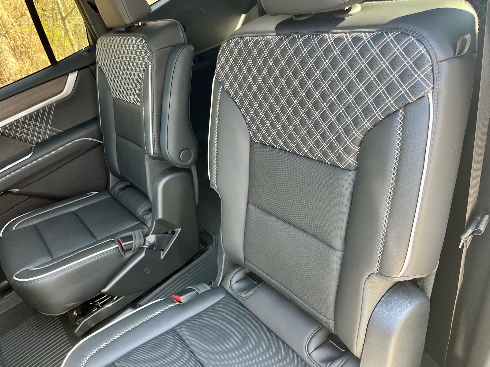 New 2026 GMC Acadia Denali w/ Super Cruise Package image 27