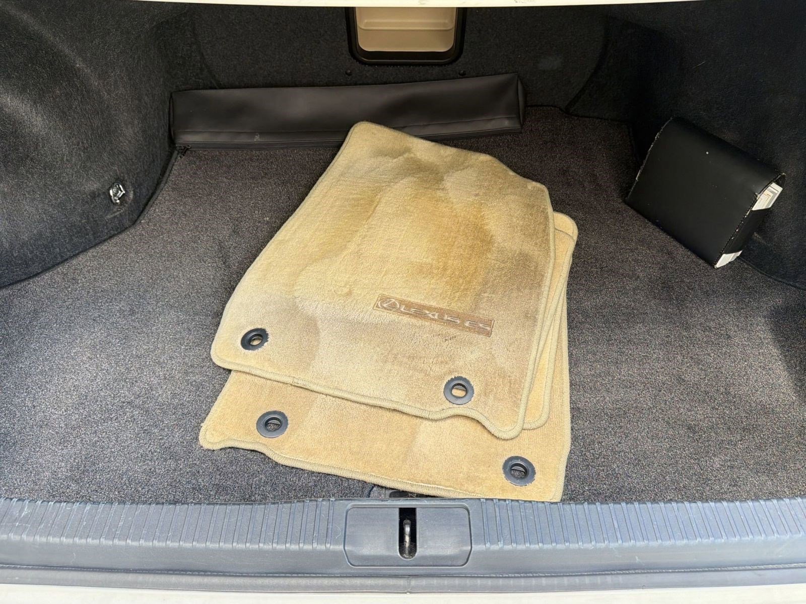 Used 2015 Lexus ES 350 w/ Luxury Package image 35