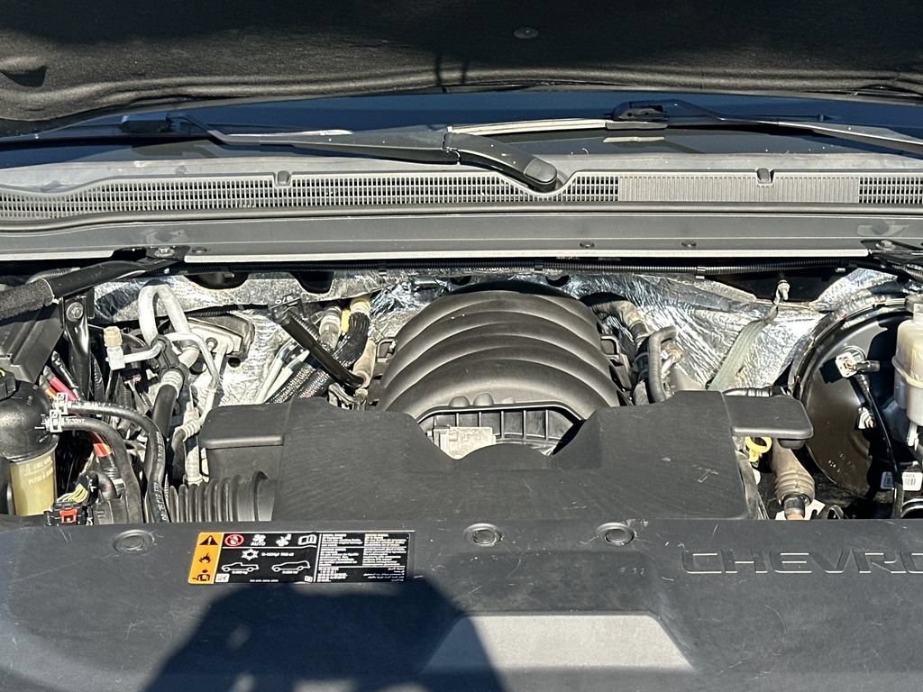 Used 2017 Chevrolet Suburban Premier AWD/4WD image 12