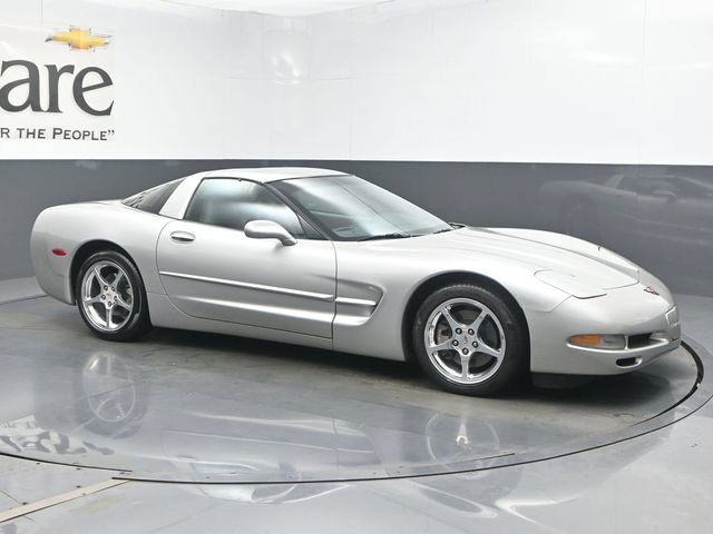 Used 2004 Chevrolet Corvette Coupe RWD image 6