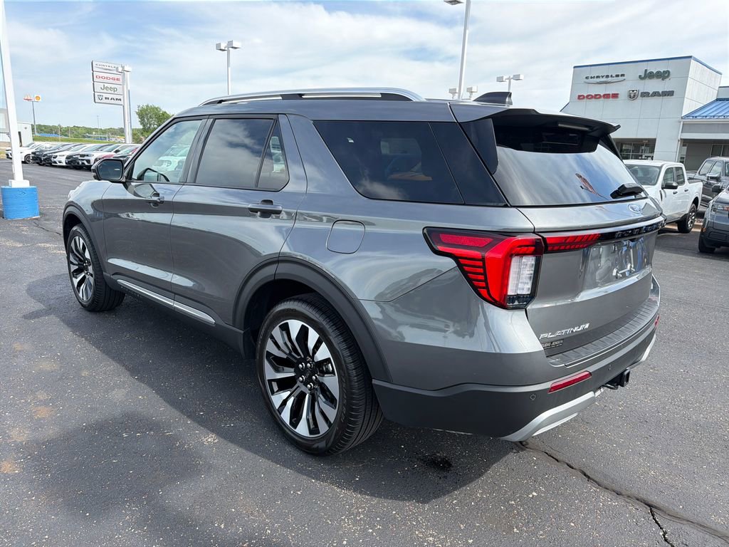 Used 2026 Ford Explorer Platinum w/ LUX Leather Package AWD/4WD image 3