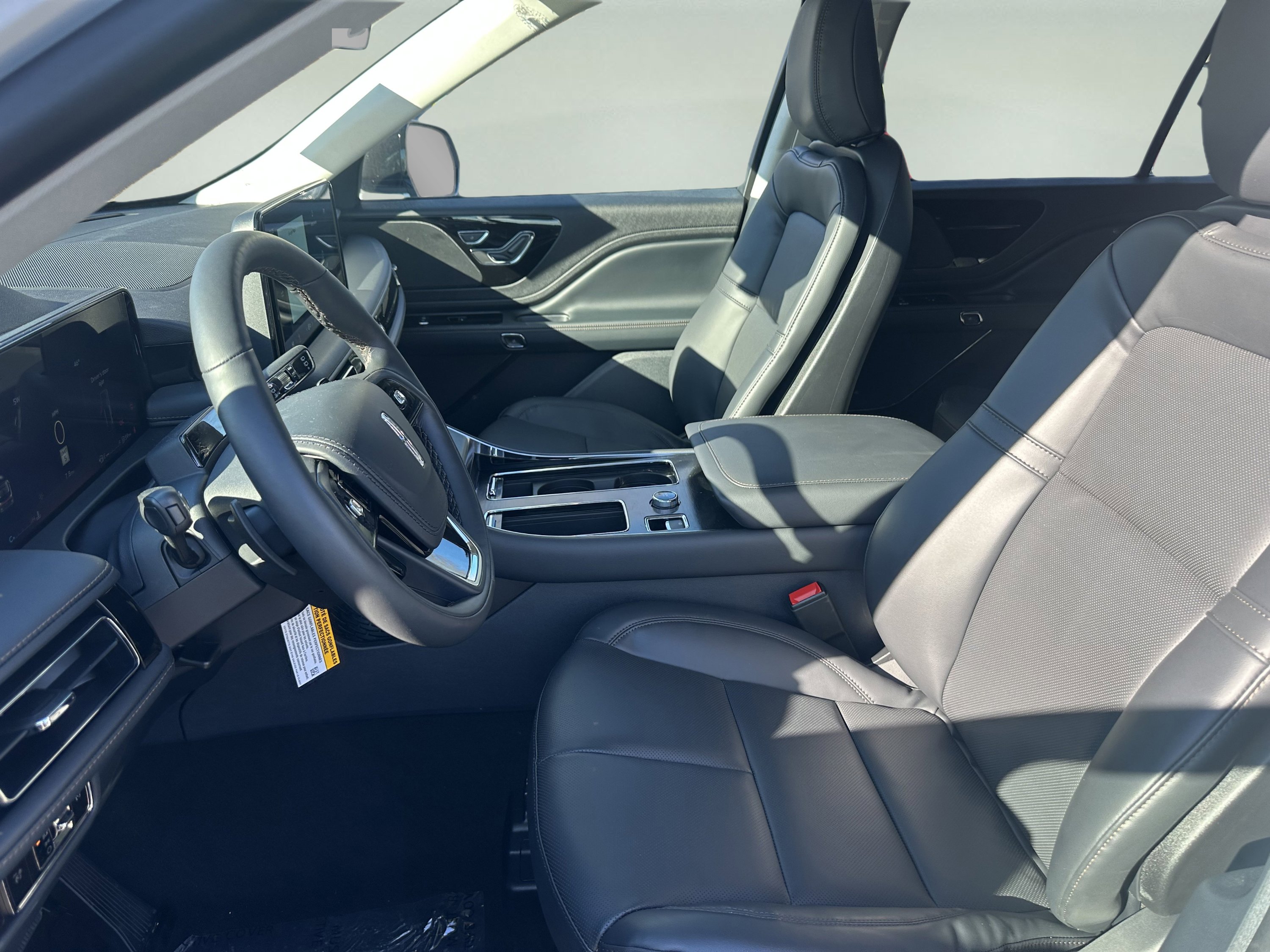 New 2026 Lincoln Aviator Premiere image 9