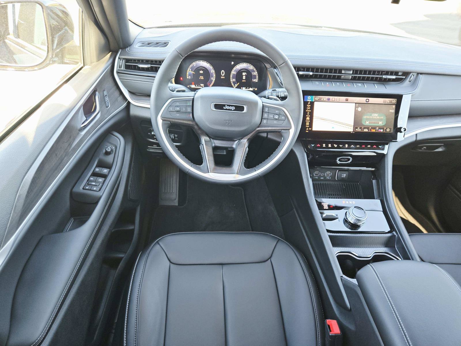 New 2027 Jeep Grand Cherokee L Limited AWD/4WD image 12